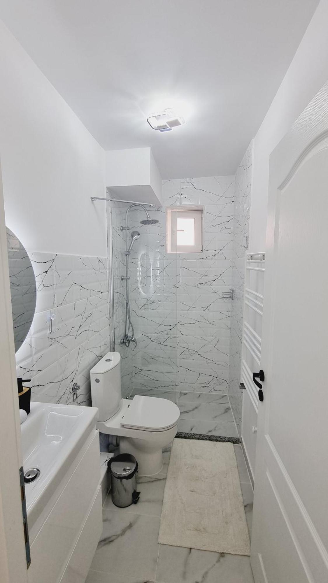 Apartament Central Pe Pietonala Nr2 胡内多阿拉 外观 照片