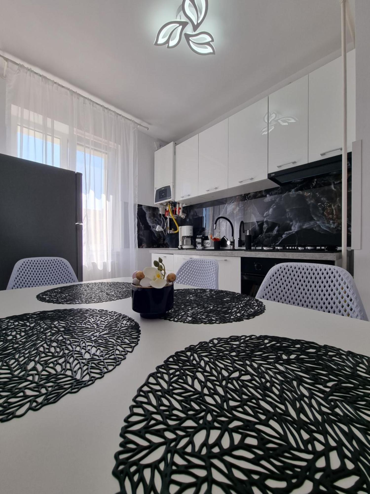 Apartament Central Pe Pietonala Nr2 胡内多阿拉 外观 照片