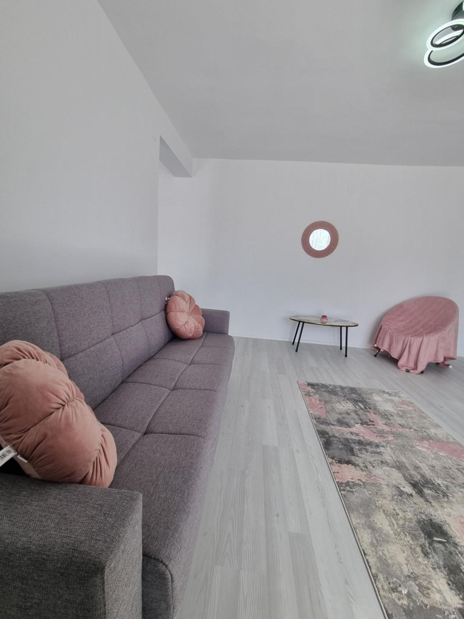 Apartament Central Pe Pietonala Nr2 胡内多阿拉 外观 照片