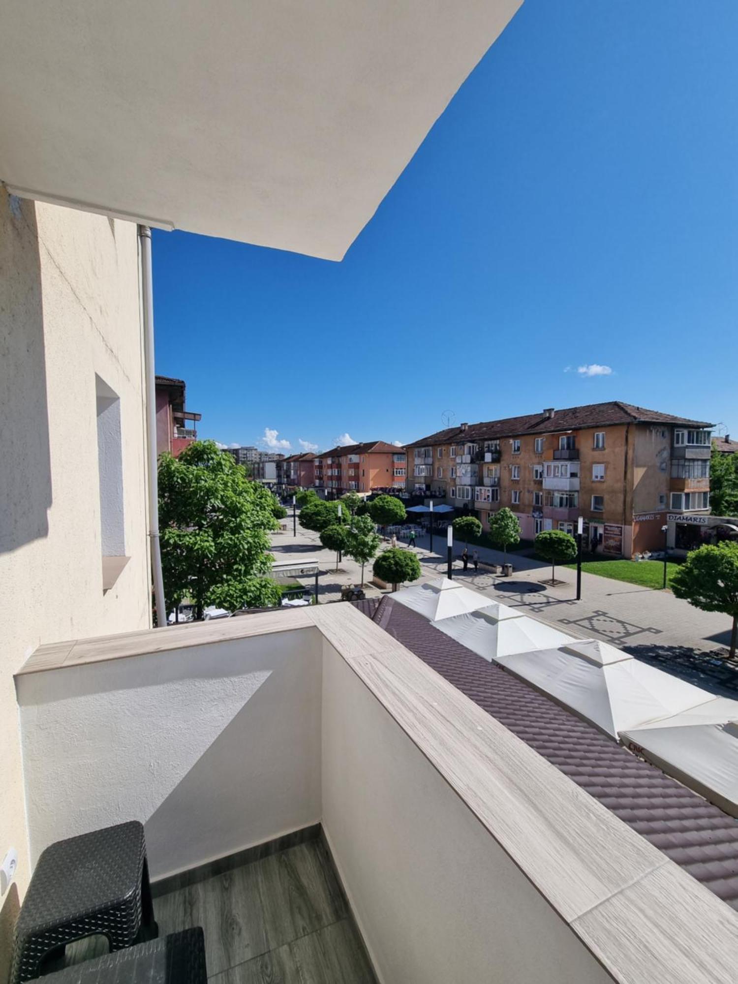 Apartament Central Pe Pietonala Nr2 胡内多阿拉 外观 照片